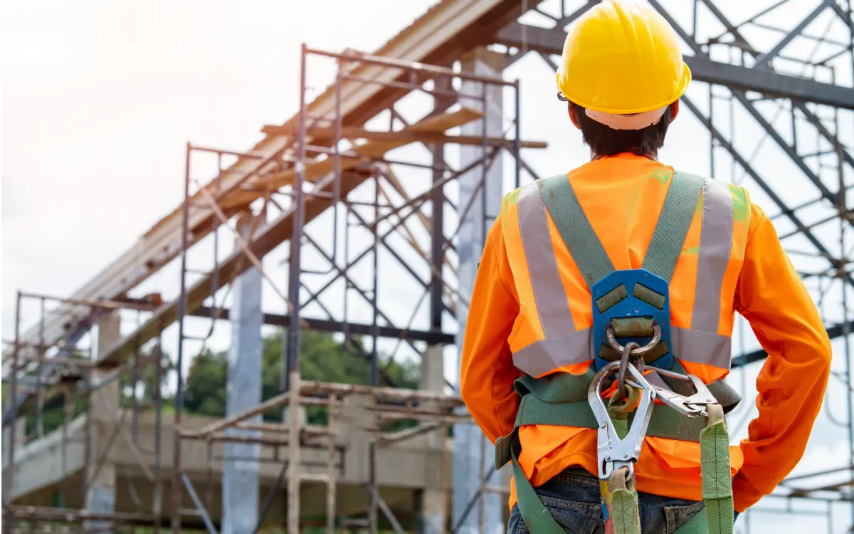 Checklist de seguridad en obra e inspecciones digitales