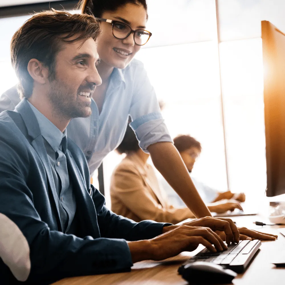 ¿Qué beneficios tiene llevar una bitácora de obra y cómo se puede crear una de forma eficiente?